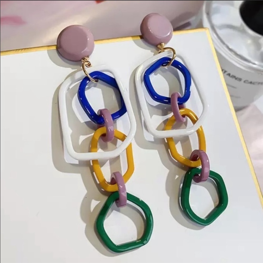 NWT⛱️Boutique - Multicolor Acrylic Link Statement Earrings - OS